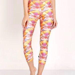 Terez Seashell Capri